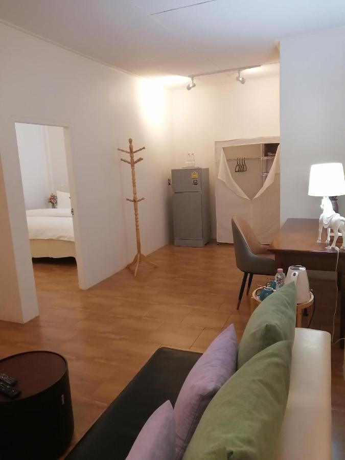 Rynn Hotel Трат Екстер'єр фото